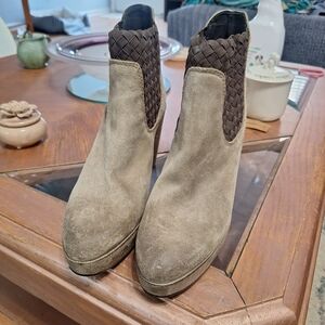 Hoss Intropia Woven Suede Ankle Boots in Taupe and Dark Brown Size 40 $400